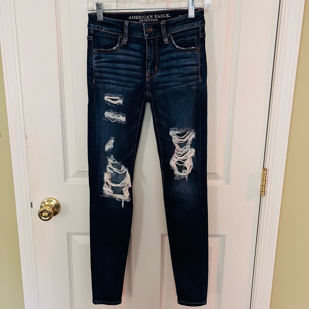 American Eagle Distressed Dark Wash Skinny Jeans